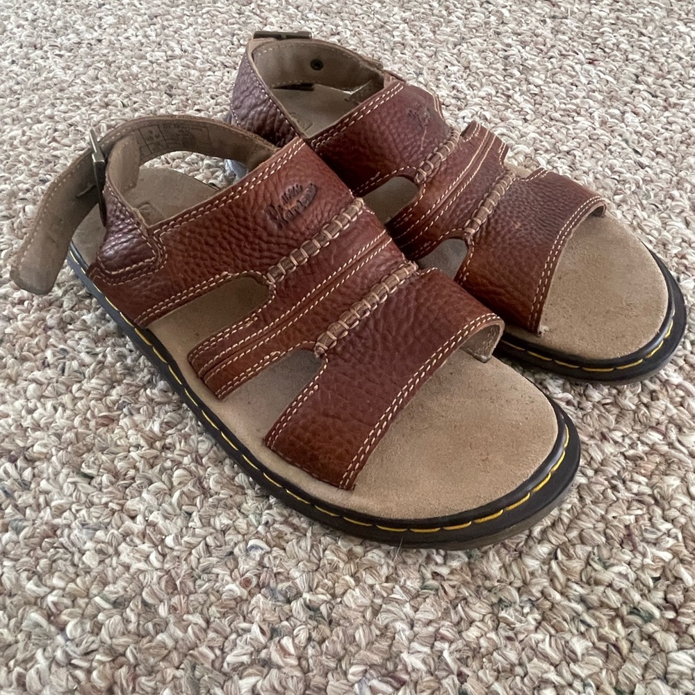 Dr. Martens 8219 Fisherman Sandals - Vintage Brown Grizzly Leather-AMAZING VALUE